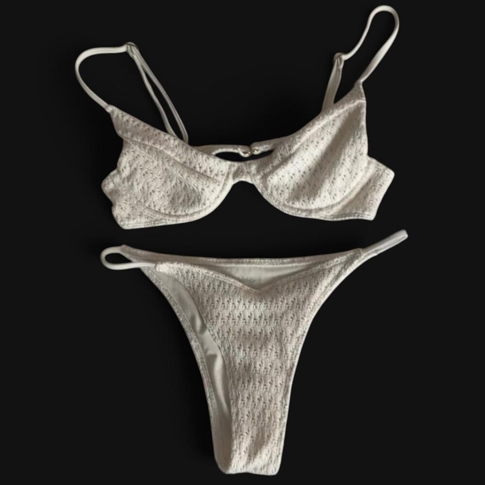 Hollister-co Women's White and Blue Bikinis-and-tankini-sets